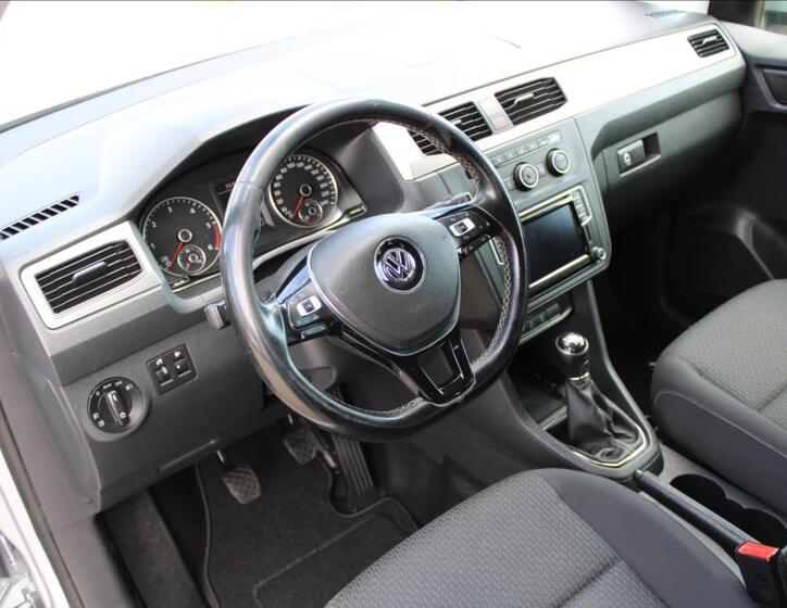 Volkswagen Caddy 10