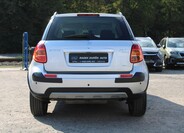 Suzuki SX4 6