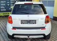 Suzuki SX4 11