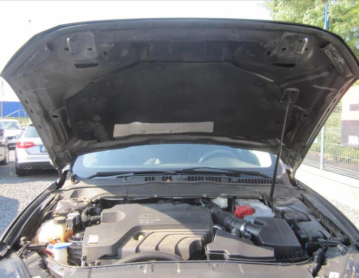 Ford Mondeo 42
