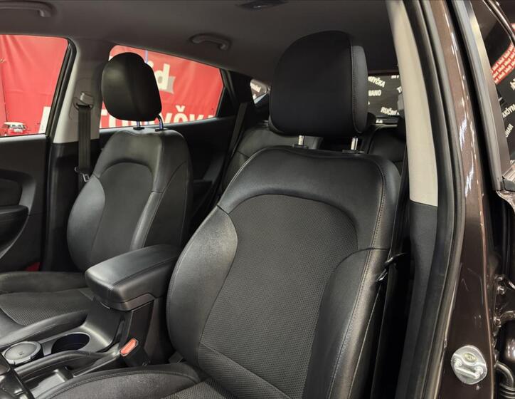 Hyundai ix35 26