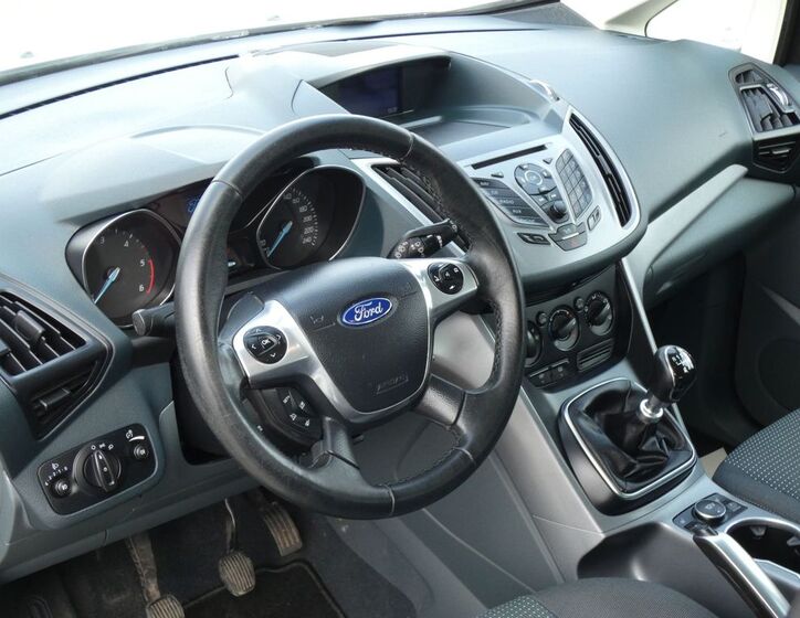 Ford C-MAX 21
