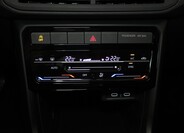 Volkswagen T-Cross 13