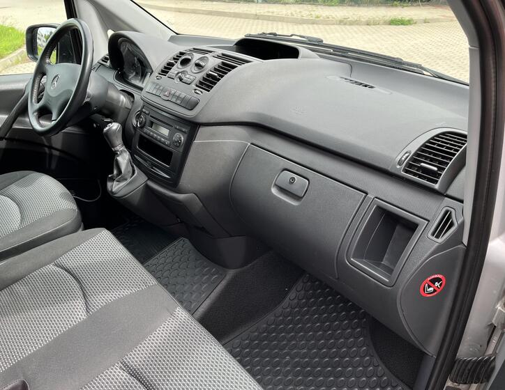 Mercedes-Benz Vito 13