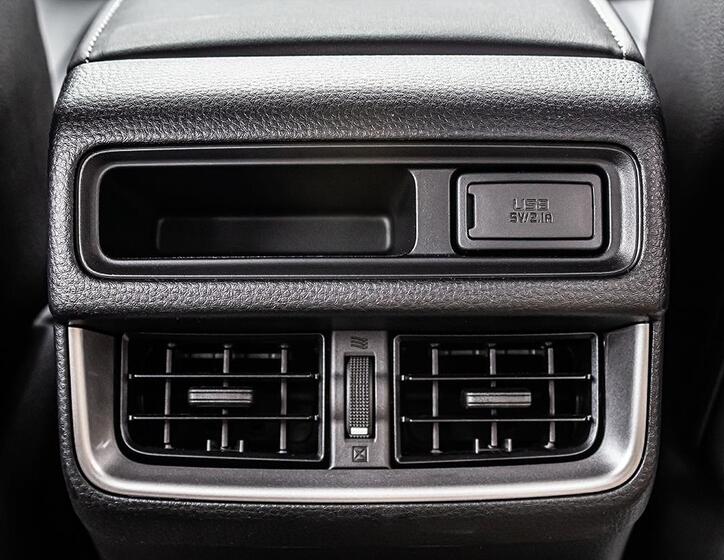 Isuzu D-Max 31