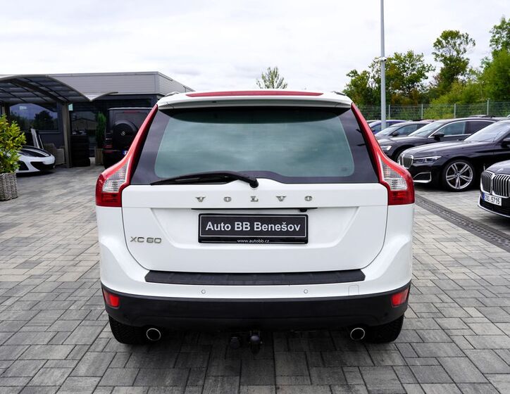 Volvo XC60 5