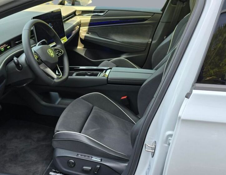 Volkswagen ID.7 5