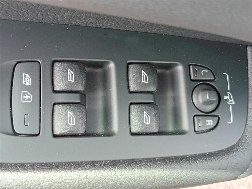 Volvo XC60 17