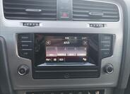Volkswagen Golf 12