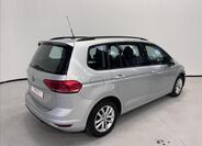 Volkswagen Touran 2