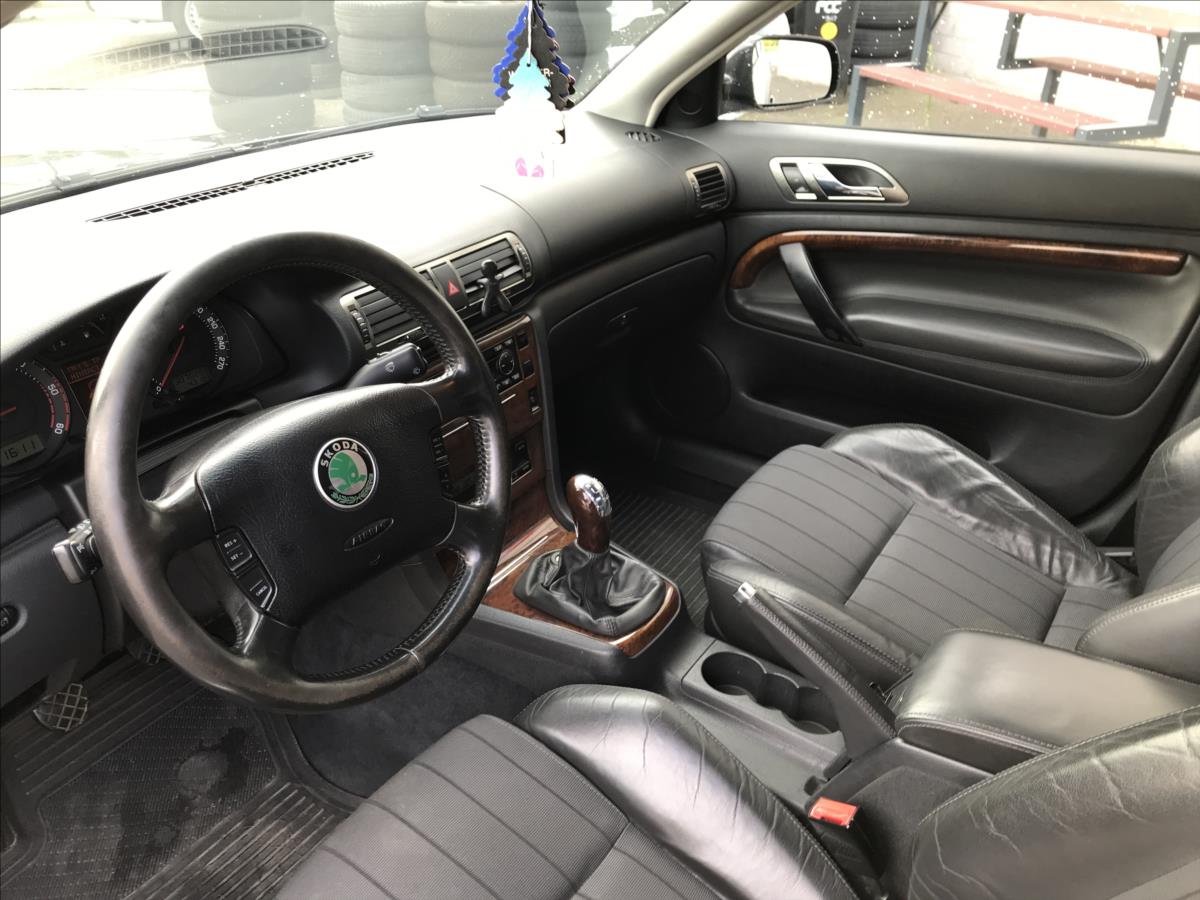 Škoda Superb