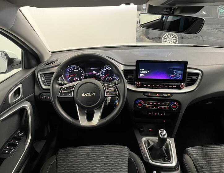 KIA Ceed 5