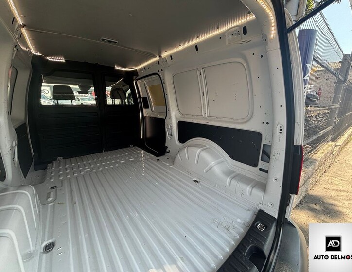 Volkswagen Caddy 13