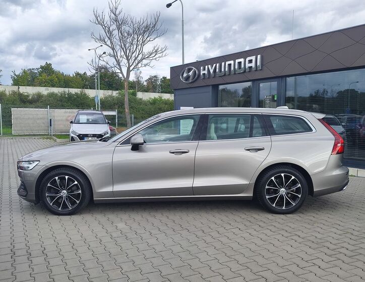 Volvo V60 8
