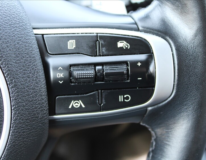 KIA Sportage 23