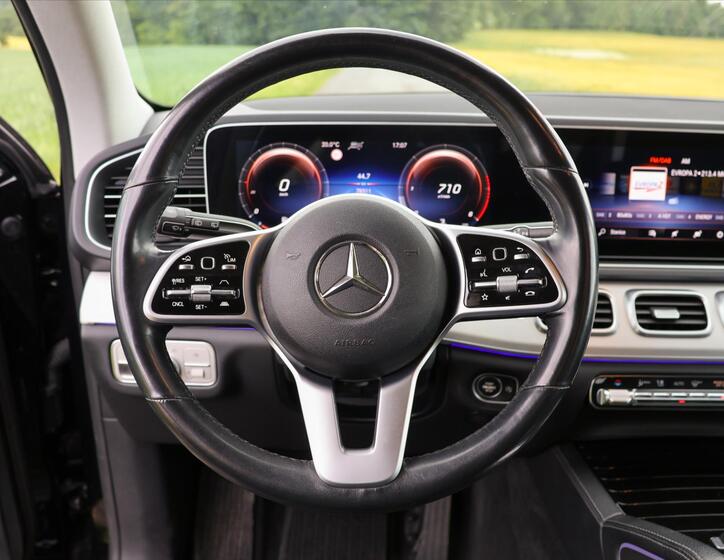 Mercedes-Benz GLE 21