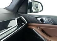 BMW X7 15