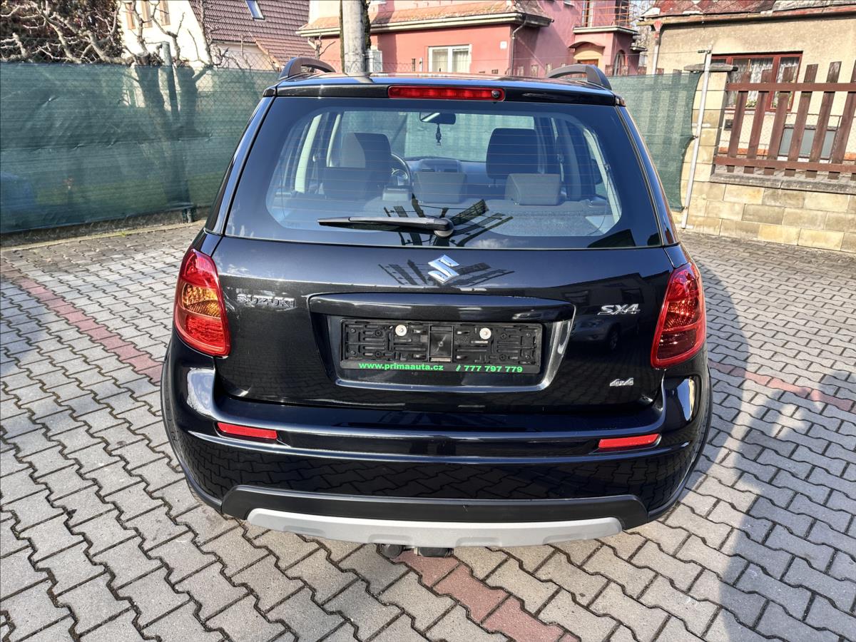 Suzuki SX4