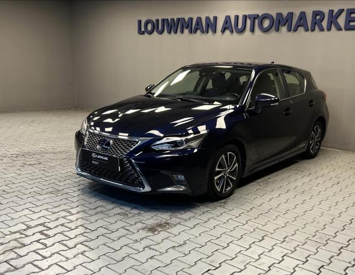 Lexus CT 200h 1