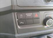 Volkswagen Caravelle 32