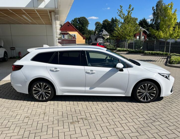 Toyota Corolla 10