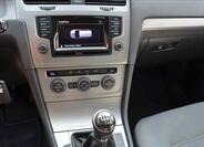 Volkswagen Golf 17
