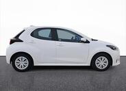 Toyota Yaris 8