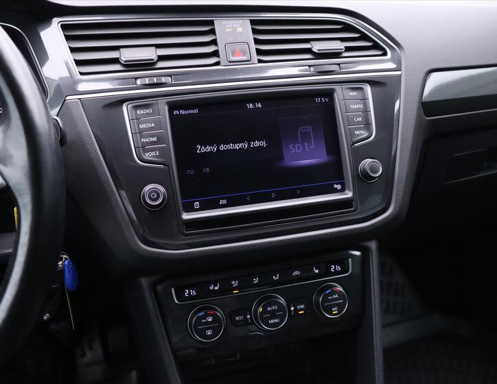 Volkswagen Tiguan 22