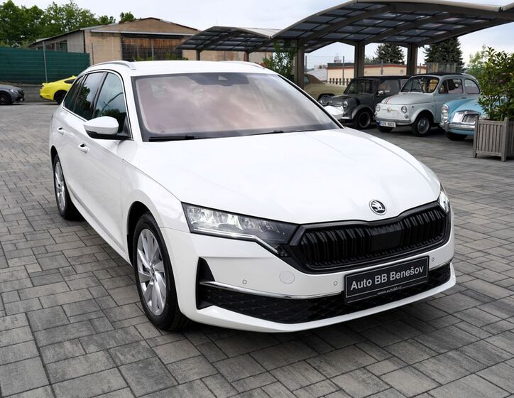 Škoda Octavia 8