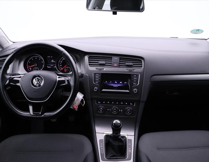 Volkswagen Golf 25
