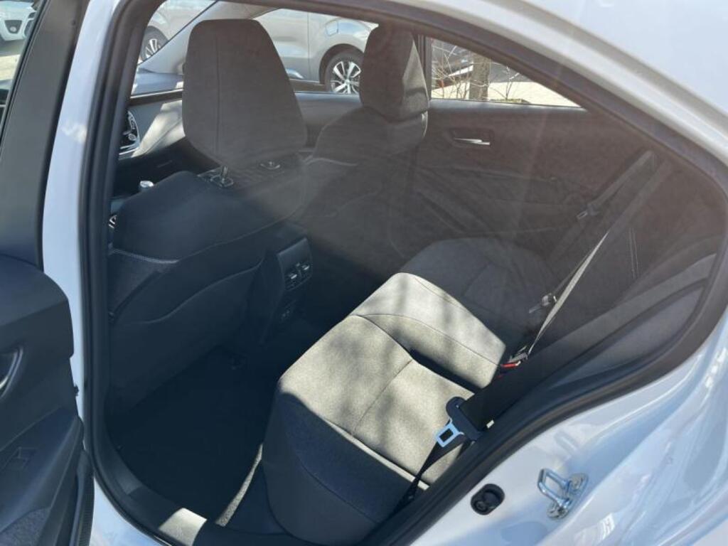 Toyota Corolla 12