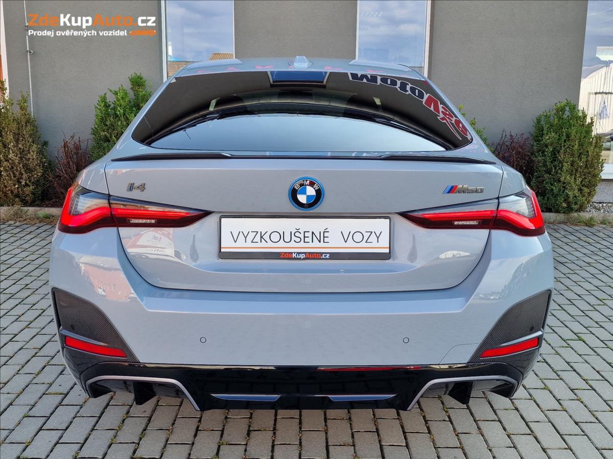 BMW i4
