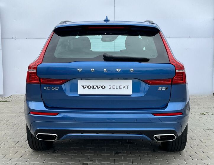 Volvo XC60 6