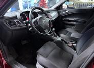 Alfa Romeo Giulietta 6