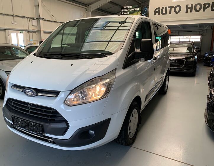 Ford Transit Custom 3