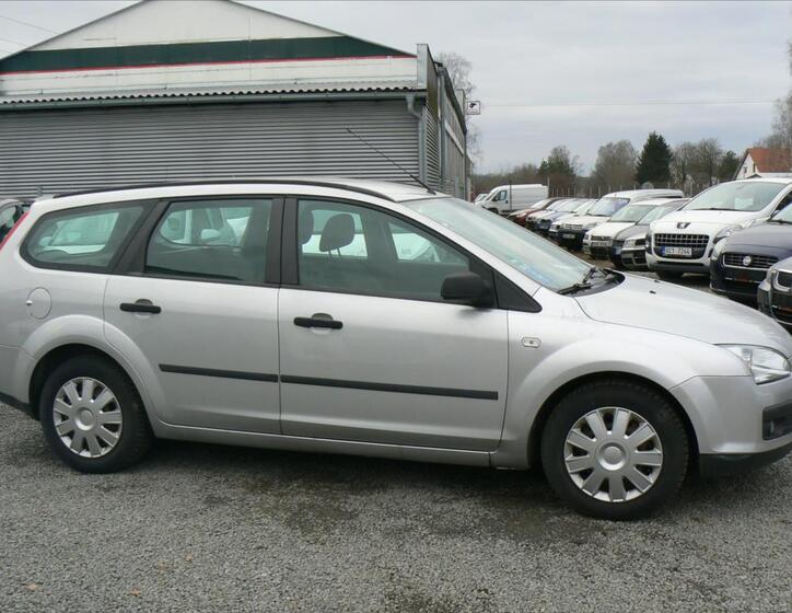 Ford Focus 7