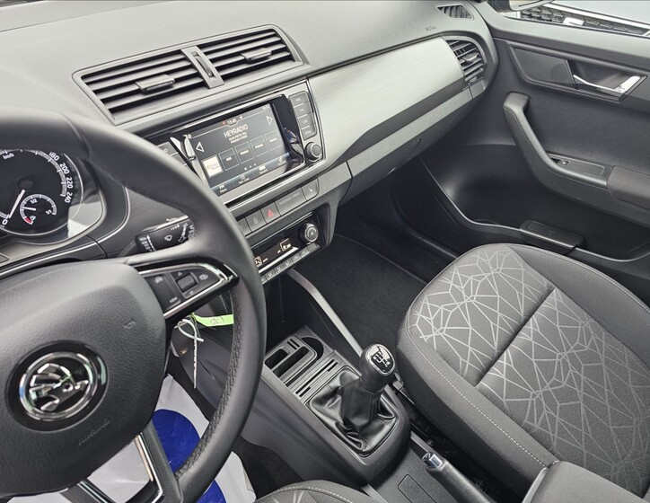 Škoda Fabia 12