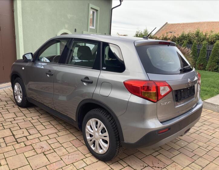 Suzuki Vitara 4