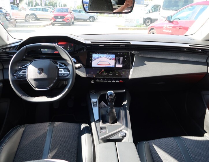 Peugeot 308 13