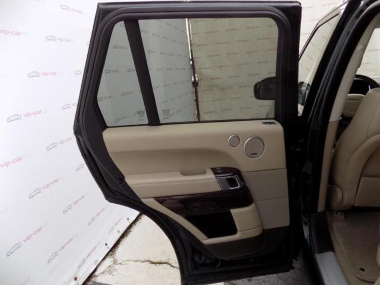 Land Rover Range Rover 13