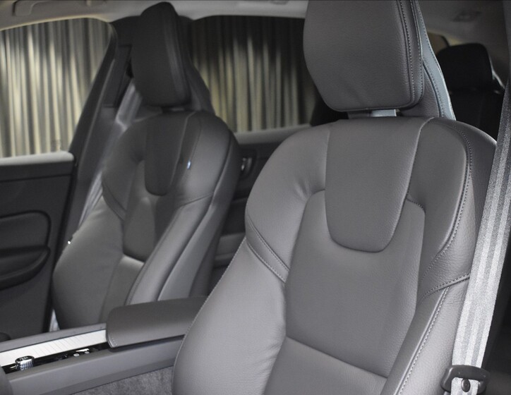 Volvo XC60 15