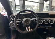 Mercedes-Benz CLA 10