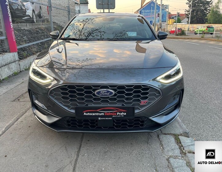 Ford Focus 12