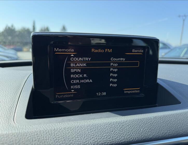 Audi Q3 25
