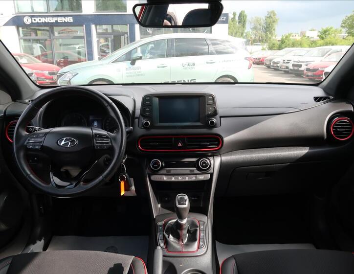 Hyundai Kona 17