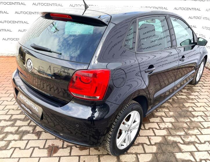 Volkswagen Polo 9