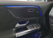Mercedes-Benz GLB 12