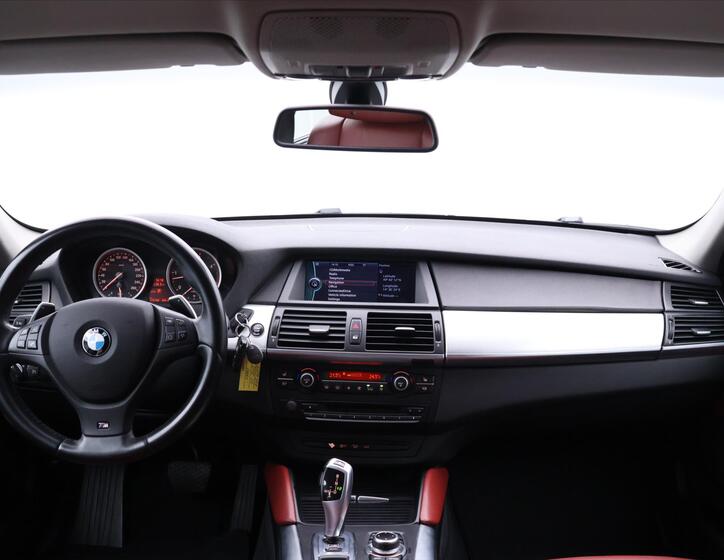 BMW X6 24