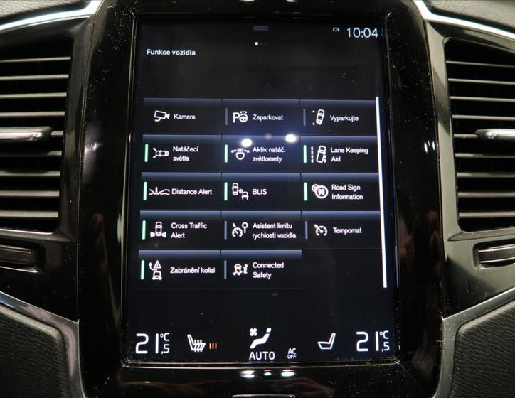 Volvo XC90 23