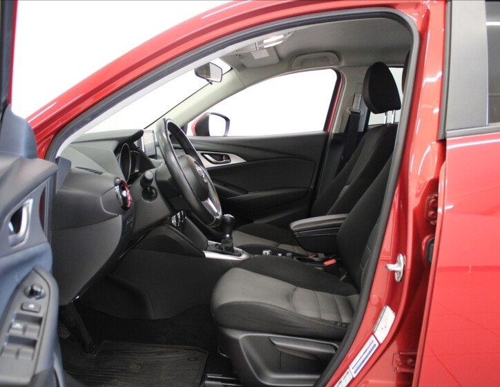Mazda CX-3 6